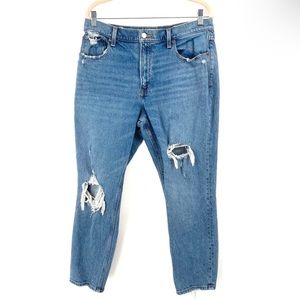 Abercrombie & Fitch High Rise Mom Jean